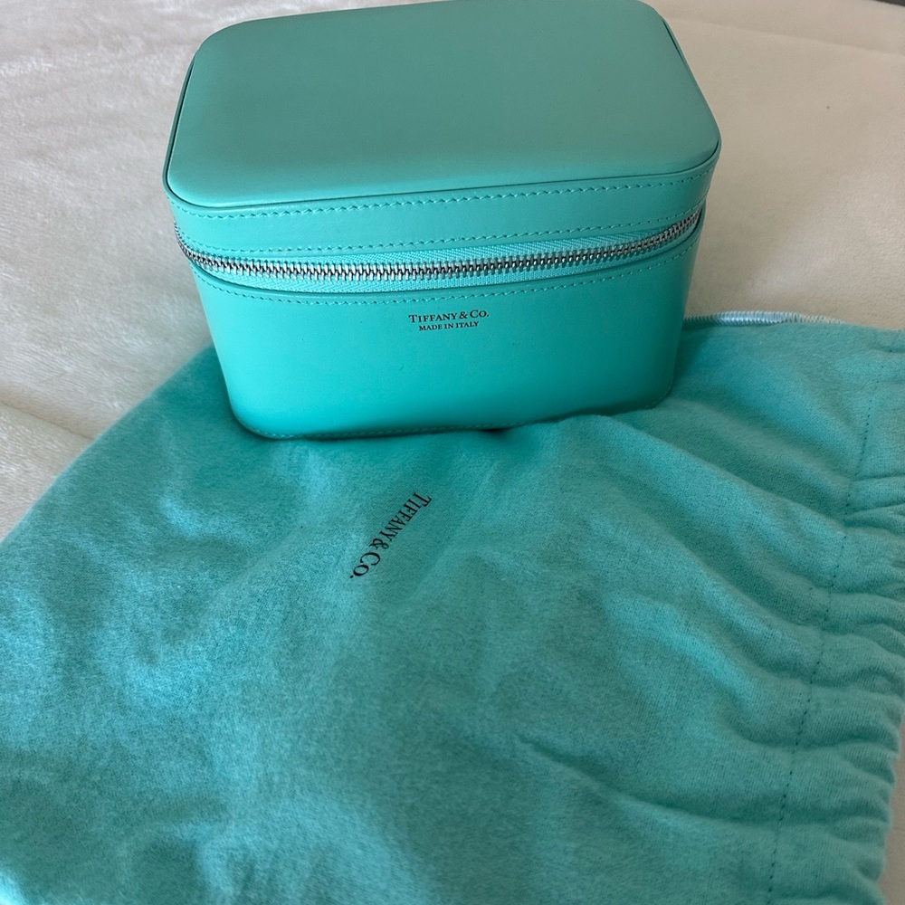 Tiffany & Co. leather jewelry case
